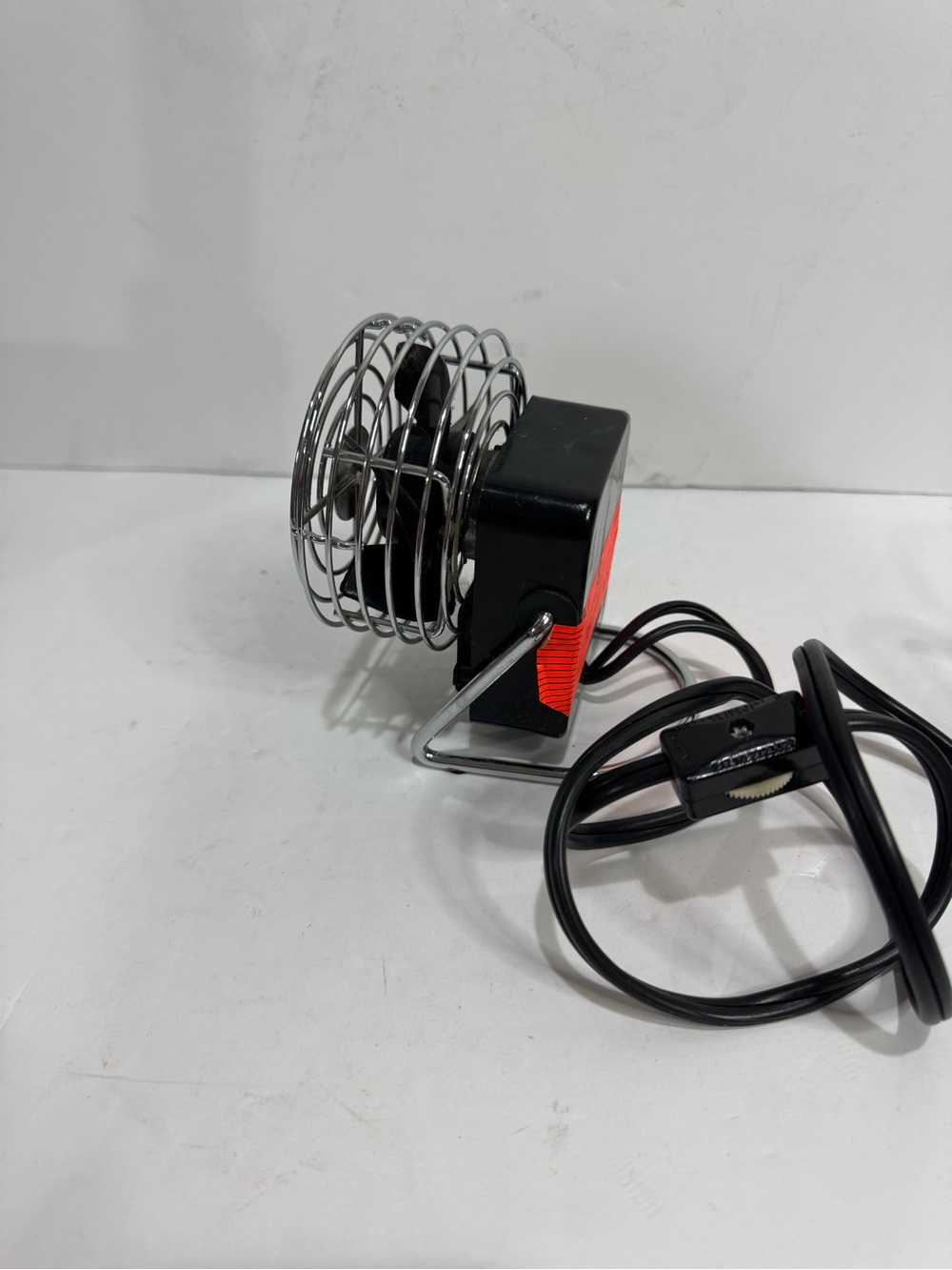 Vintage Coool It Chrome Mini Desk Fan - Retro 90s Personal Fan